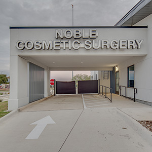 Noble Cosmetic Surgery - Back Building